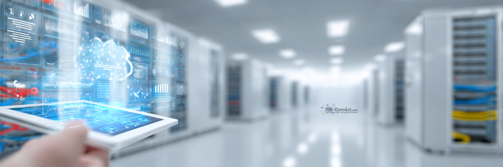 Eine Illustration einer IT-Fachkraft, die ein digitales Verzeichnis pflegt, das alle technischen Komponenten und Wartungsprotokolle eines Serverraums bündelt, um die Struktur einer Betriebsakte zu vis